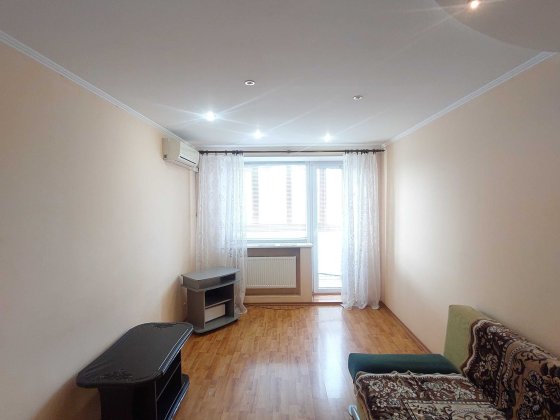 Оренда 2 кімнатної квартири у центрі з Автономним опаленням Кривий Ріг