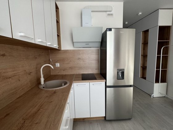 Оренда квартири  поруч озера Івано-Франківськ