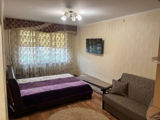 Оренда 1 кімнатна на 129 кварталі Кривий Ріг