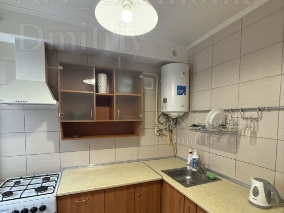 Фурманова 1к Вільна  9000+к Полтава