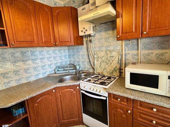 ВІЛЬНА!!! Оренда 2к на Подолі.  Укомплектована. Можна з тваринами Полтава