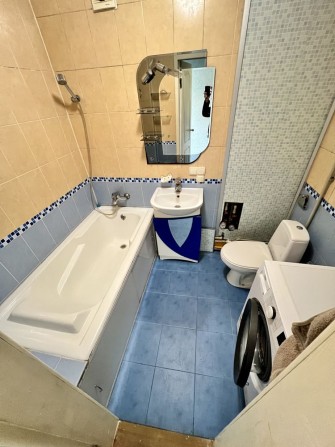 Оренда 2к, половки, бібліотека - фото 1