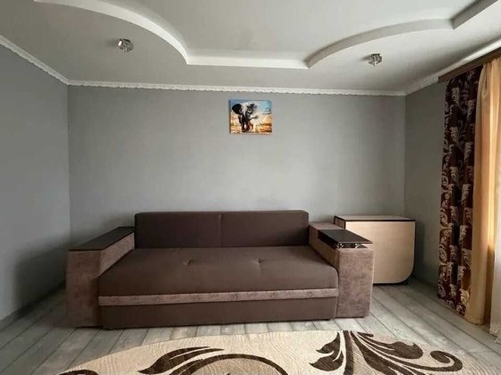 Двокімнатна біля ТРЦ Veles Mall Івано-Франківськ