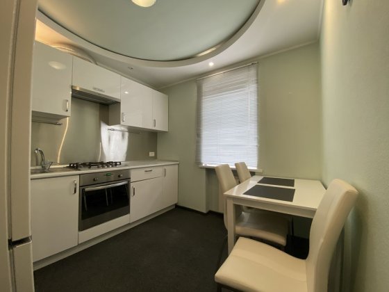 Здається в оренду 1-кімнатна квартира у Центрально-Міському районі