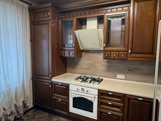 Здам двокімнатну квартиру в центрі,інд опалення, закритий двір Полтава