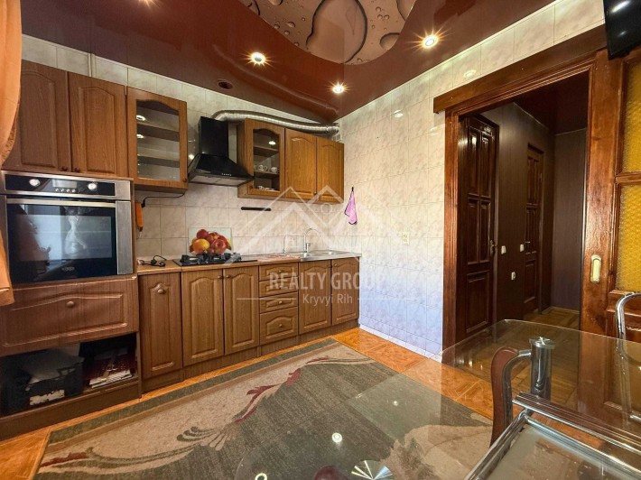 Оренда 2к квартири на 5 Зарічному - фото 1