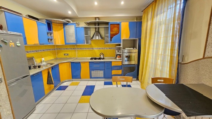 Здається 2ох кімнатна квартира по Грюнвальській - фото 1