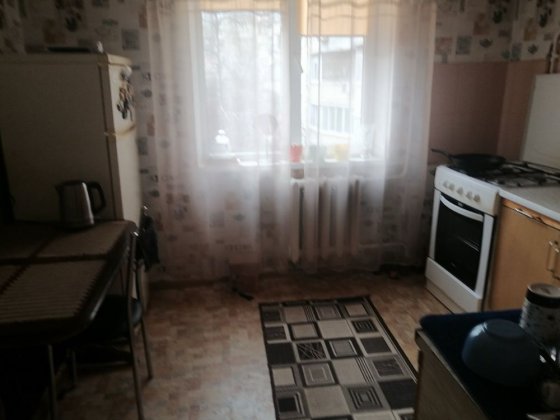 Половки гарний стан вільна з 10 квітня Полтава