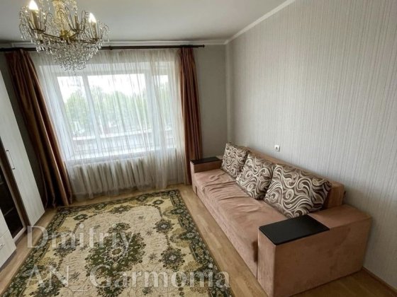 2-к Подол, Зеленый остров Полтава