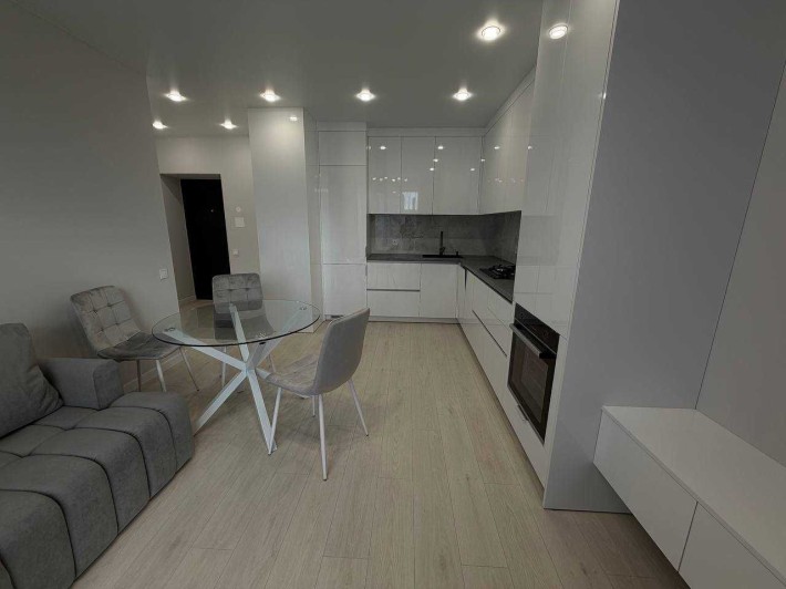 Оренда 1-кімнатної квартири на Щасливому - фото 1