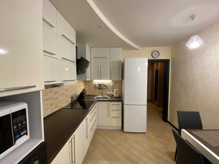 Новобудова на Садах! 1 кімнатна квартира - фото 1