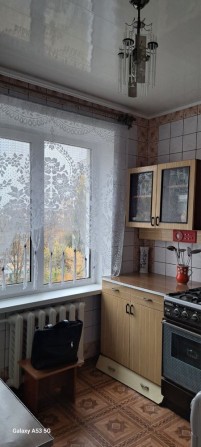 Половки гарний стан поруч зупинка вільна - фото 1