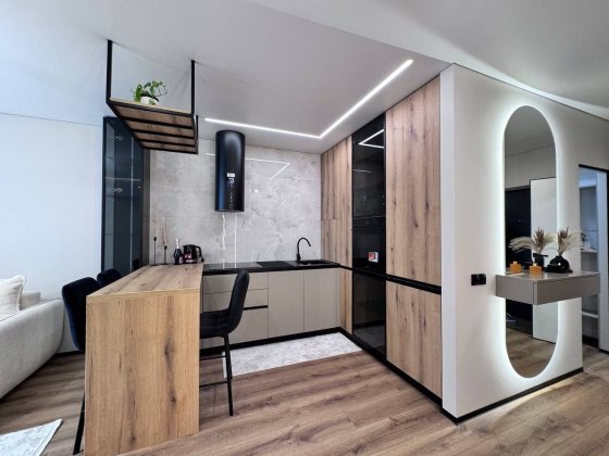 Оренда дизайнерської 1,5 км квартири поруч з озером