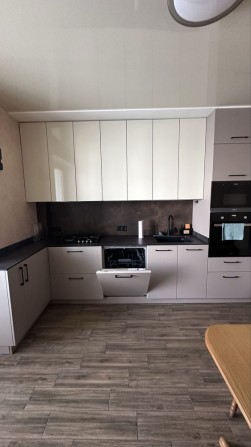 Павленківська Зигіна нова гарна квартира вільна - фото 1