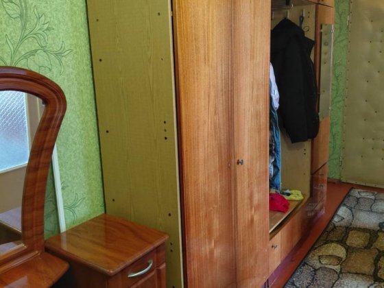 Здається 3 кімнатна квартира в центрально - міському районі .