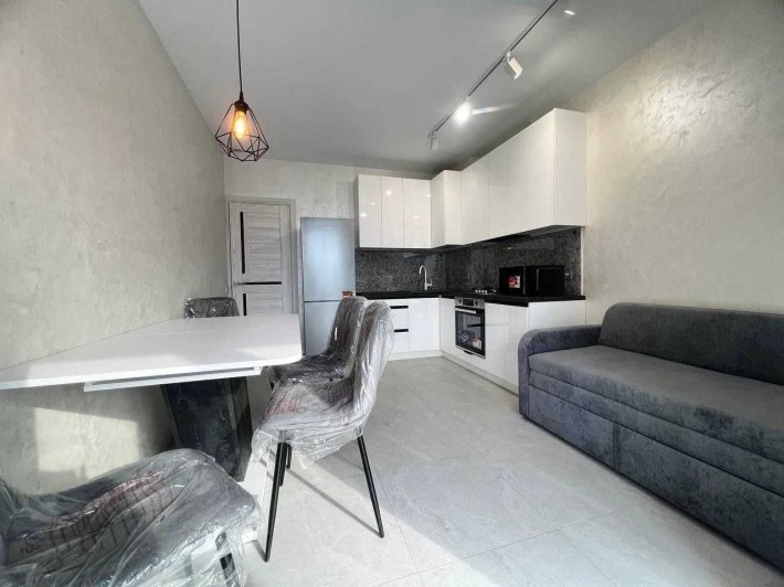 Перша здача!!! ЖК "Панорама де Люкс" з шикарним виглядом на озеро - фото 1