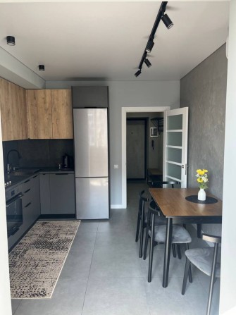 Оренда 1 кімнатної квартири від власника. Центр. Перша здача. - фото 1