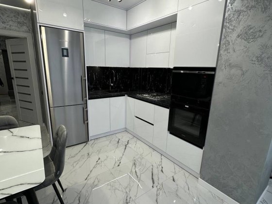 Оренда сучасної 2 км квартири поруч з стометрівкою Івано-Франківськ