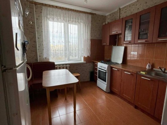 # Здам 2 кім.квартиру на Автовокзалі Рівне