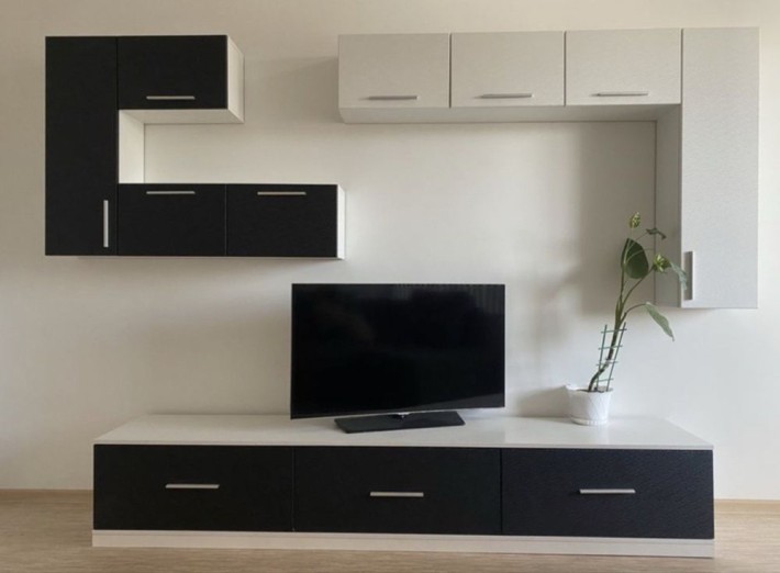 Сдам 2 ком квартиру( просп Гагарина 97 кв) - фото 1