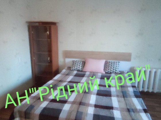 Здамо затишну, простору  1у кв.рн.Браїлки. Полтава