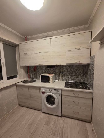 Здається в оренду 2 кімнатна квартира по вул. Короля Данила - фото 1