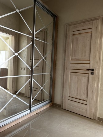 Однокімнатнатна квартира в ЦЕНТРІ міста (новобудова) - фото 1