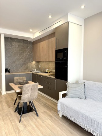 Оренда квартири в центральній частині міста! Клима Савури. Перша здача - фото 1