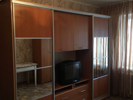 Здам 1 кімнатну квартиру на Лушпи біля ринку 1 поверх Суми