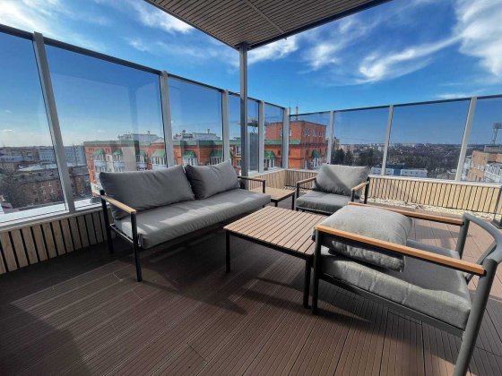 Оренда  Сучасна квартира з терасою Центр міста Полтава