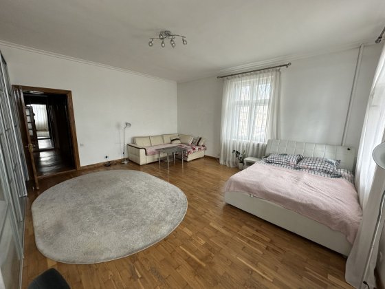 Здається в оренду двокімнатна квартира в центрі міста. Тернопіль