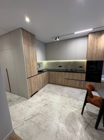 Оренда стильної 1,5  км квартири в самому центрі міста - фото 1