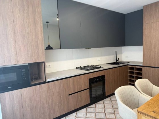 Оренда просторої 3 км квартири поруч з озером Івано-Франківськ