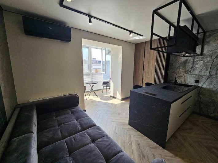 Здається сучасна та затишна квартира після клінгу, поруч ОЗЕРО, парк - фото 1