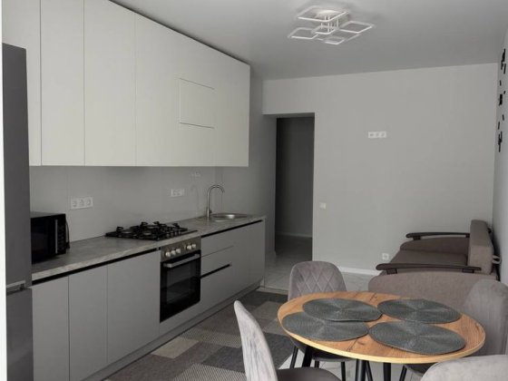 Вільна оренда 1 кімнатної квартири на Щасливому! Ровно