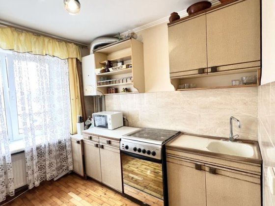 Оренда 3 кімнатноі квартири по вул. Микулинецька