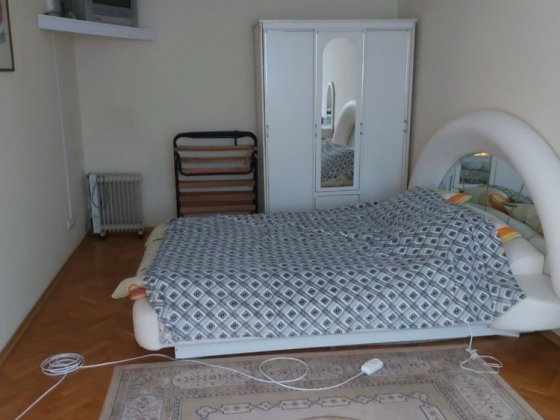 Сдаётся светлая 2-комнатная квартира в хорошем районе Кривой Рог