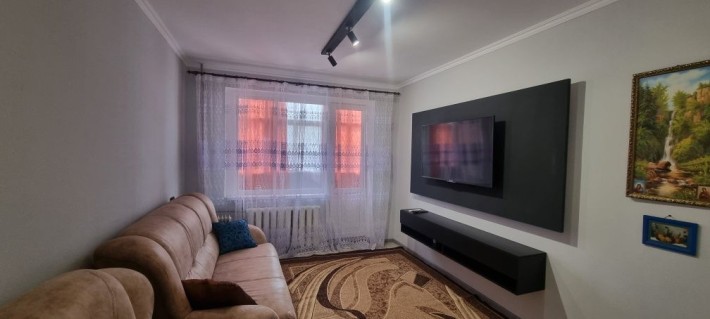 Сучасна квартира в Херсоні . Перший поверх. - фото 1