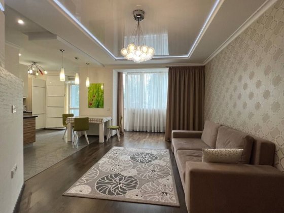 Оренда 2к квартири, вул. Коновальця, 124а