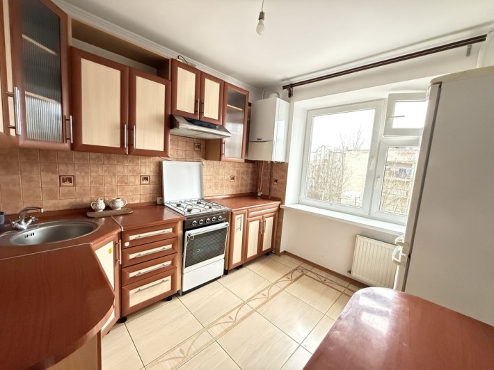 Оренда 3-ох кімнатної квартири - фото 1