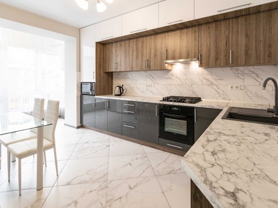 Оренда 3к квартири в ЖК Центральник по вул.А.Мельника Івано-Франківськ