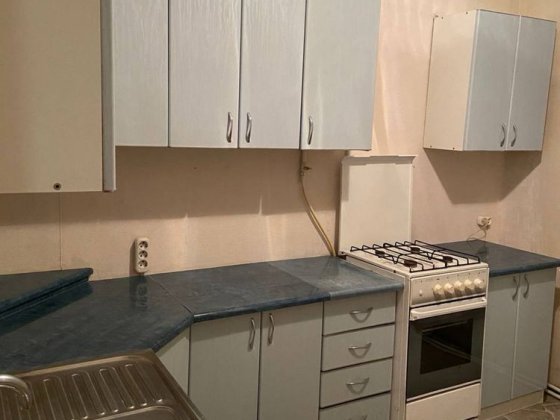 Оренда 2х кімнатної, ЕНТУЗІАСТІВ (р-н кінцевої 5рки), ОКРЕМІ КІМНАТИ! Черновцы