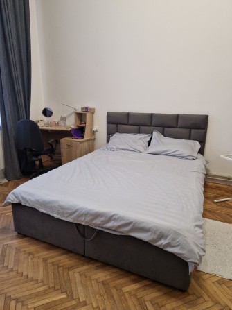 Оренда 2-к. ст.ф. вул. Богдана Хмельницького (Університетська) - фото 1