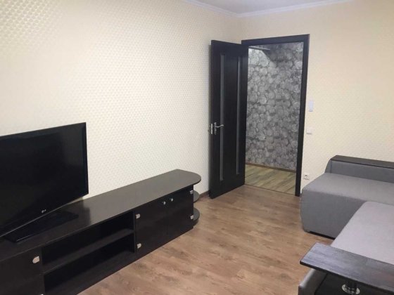 Здається в оренду 2-х кімнатна квартира на Алмазному Полтава