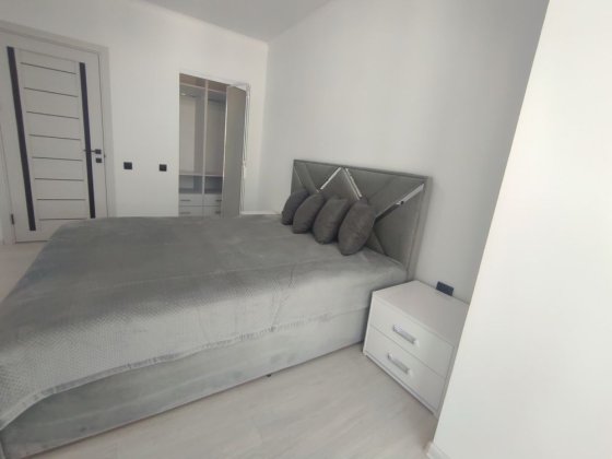 Здається о ренду 1кімнатна квартира в новобудові Черновцы