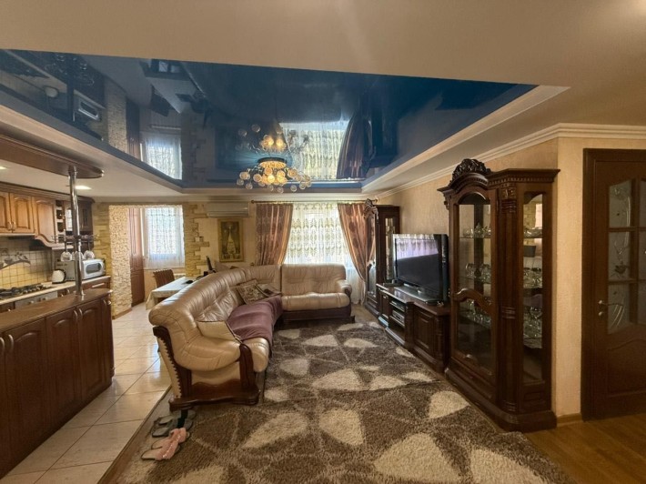 Здається 3-кімн. На Г. Майдану - фото 1