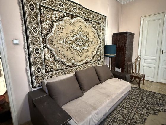 2х кімнатна пл.Філармонії Центр Чернівці