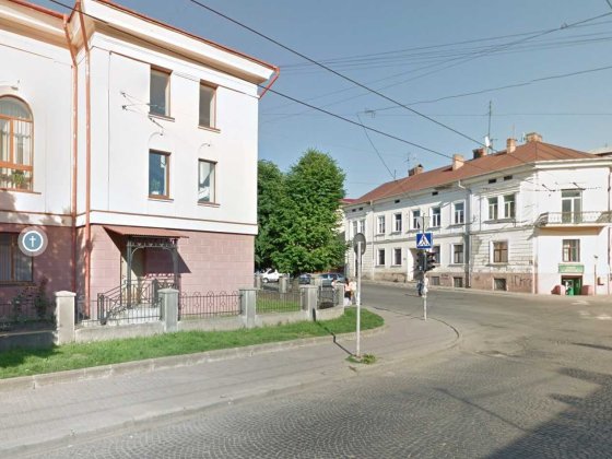 1 кімн квартира в центрі біля Університету Чернівці