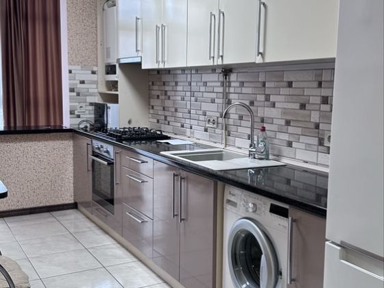 Здам 1 кім новобудову Рівненська Черновцы