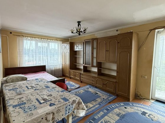 Терміново здається 2 км квартира р-н Миру, вільна, ключі! Черновцы